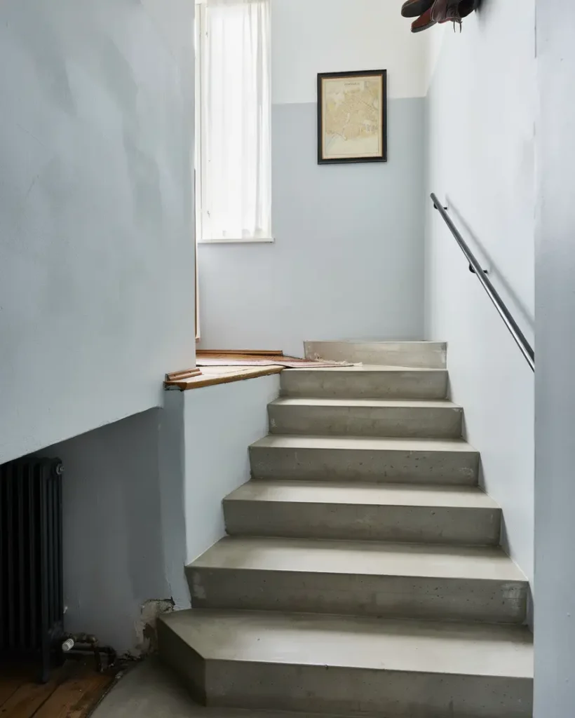 renovering av betongtrappa vid flerbostadshus i s dermalm